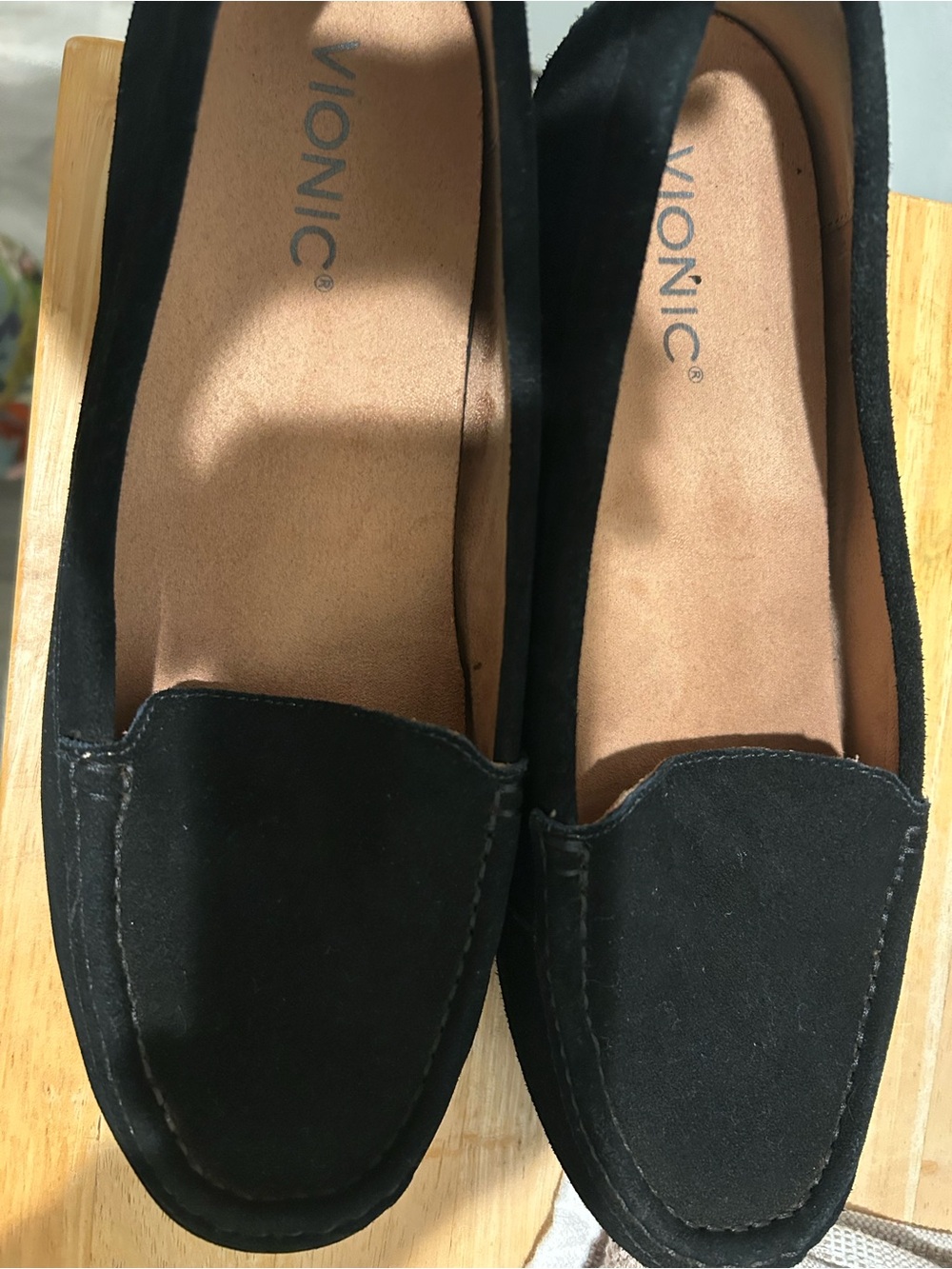 VIONIC Debbie Loafer Size 10 Black Suede Leather Flats Womens Comfort Shoe